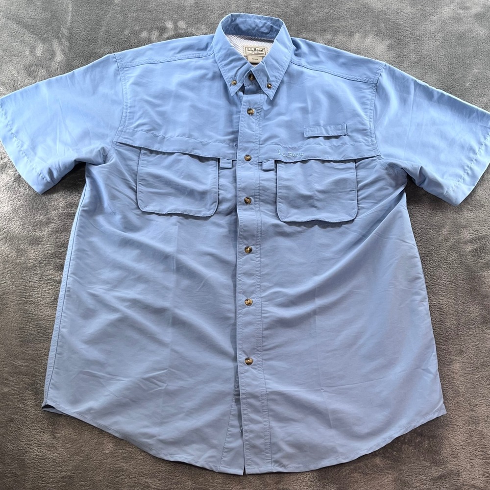 LL Bean Mens Medium Blue Short Sleeve Fishing Shirt Ventilated Pockets 210253